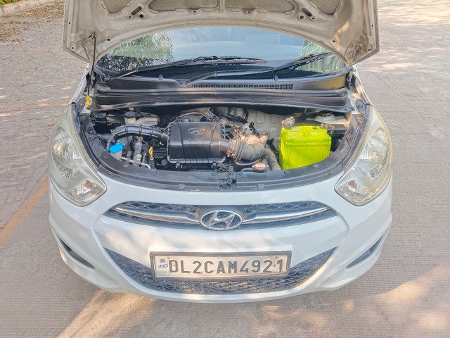 Second-hand 2011 Hyundai i10 Era for sale in Faridabad-6
