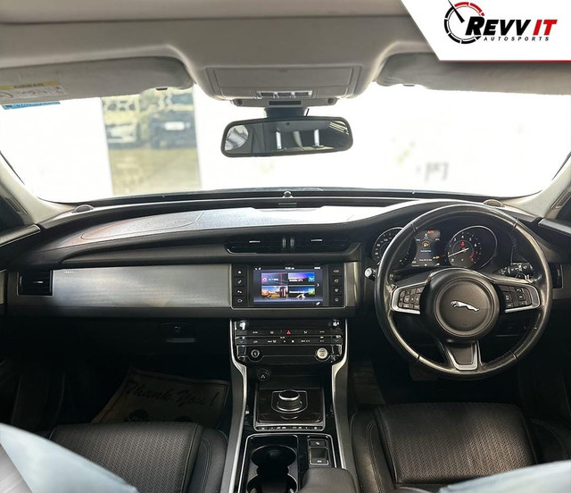 Second-hand 2018 Jaguar XF 2.0 Petrol Prestige for sale in Gurgaon-3
