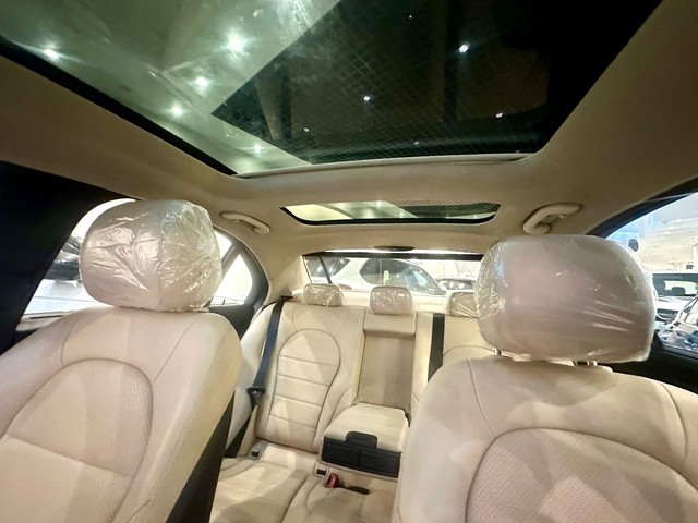 Second-hand 2018 Mercedes-Benz C-Class C 220 CDI Avantgarde for sale in New Delhi-8