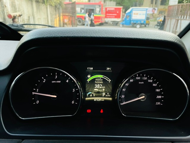 Second-hand 2017 Tata Hexa XTA for sale in Mumbai-22