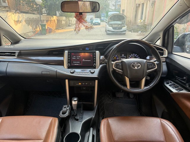 Second-hand 2022 Toyota Innova Crysta 2.4 ZX 7 STR AT for sale in New Delhi-9