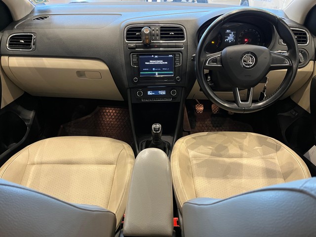Second-hand 2018 Skoda Rapid 1.6 MPI Style BSIV for sale in Bangalore-6