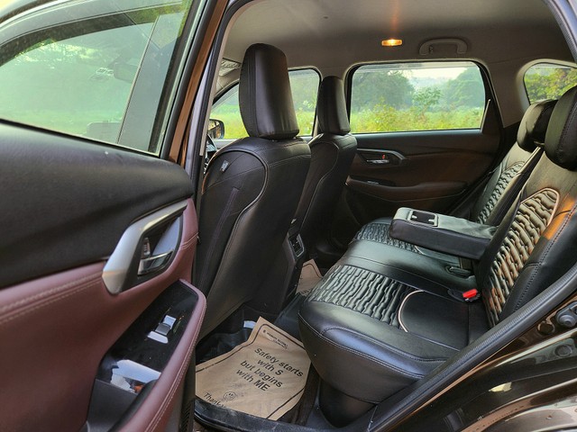 Second-hand 2022 Maruti Grand Vitara Zeta AT BSVI for sale in New Delhi-35