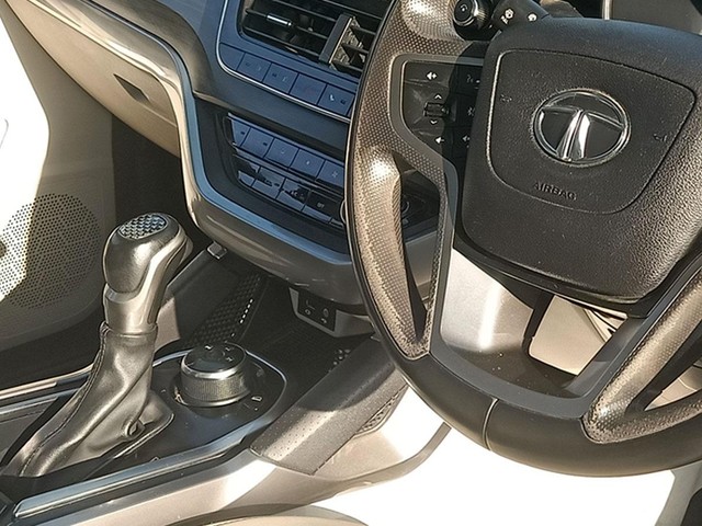 Tata Safari XZA AT BSVI Second-hand 2021 Tata Safari XZA AT BSVI for sale in New Delhi-24