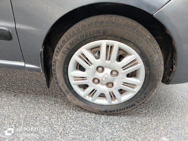 Second-hand 2011 Hyundai Santro Xing GLS CNG for sale in New Delhi-4