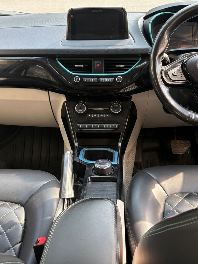 Tata Nexon EV XZ Plus - Photo 9