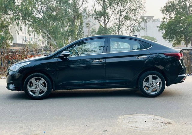 Second-hand 2022 Hyundai Verna SX Diesel for sale in Jaipur-2