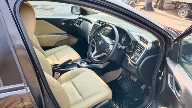 Second-hand 2019 Honda City i-VTEC CVT ZX for sale in New Delhi-13