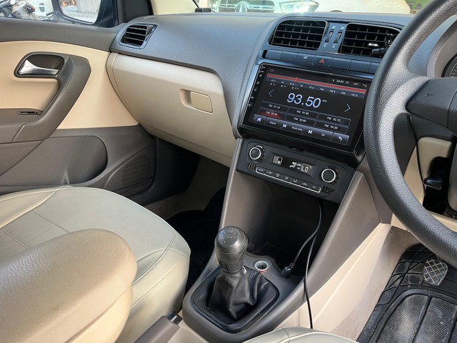 Second-hand 2014 Volkswagen Vento Petrol Comfortline for sale in Bangalore-8