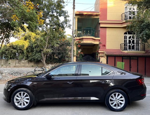 Second-hand 2016 Skoda Superb LK 2.0 TDI AT for sale in Bangalore-3