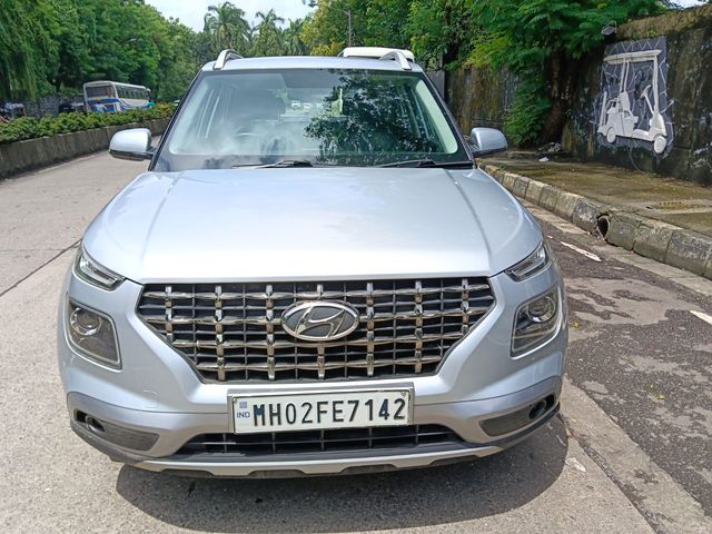 Hyundai Venue SX Plus Turbo DCT BSIV Second-hand 2019 Hyundai Venue SX Plus Turbo DCT BSIV for sale in Mumbai
