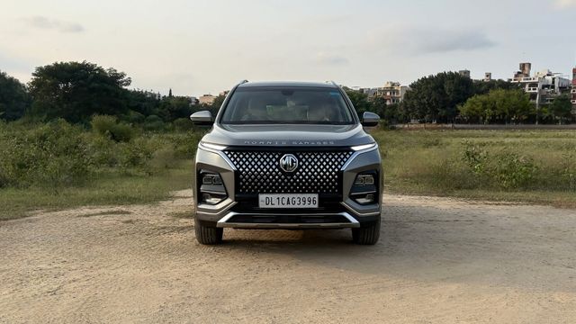 MG Hector 1.5 टर्बो Sharp pro CVT बीएस6 Second-hand 2023 MG Hector 1.5 टर्बो Sharp pro CVT बीएस6 for sale in New Delhi
