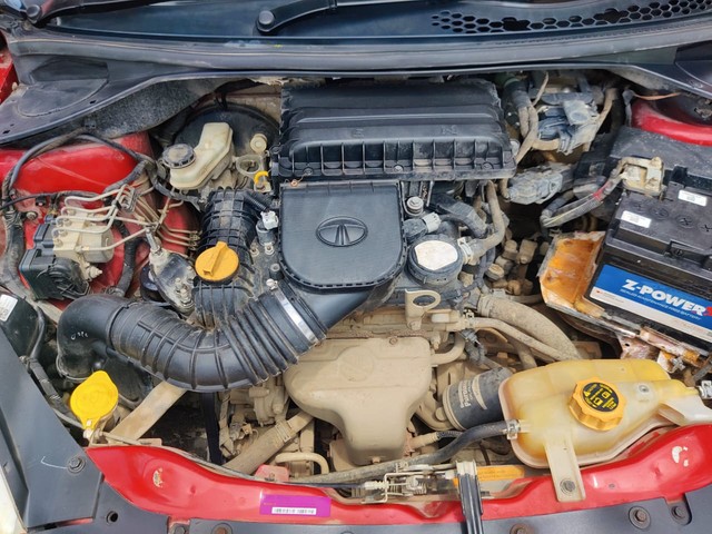 Second-hand 2016 Tata Tiago 1.2 Revotron XZ for sale in Bhopal-6