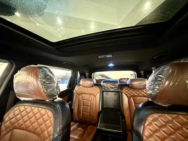 Second-hand 2019 Mahindra Alturas G4 4X4 AT BSIV for sale in New Delhi-6