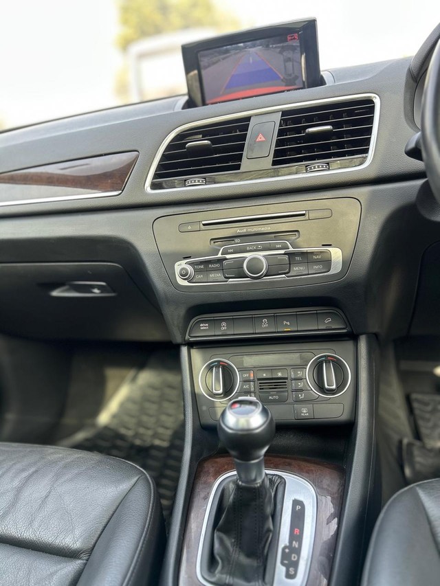 Second-hand 2018 Audi Q3 30 TFSI Premium FWD for sale in New Delhi-6