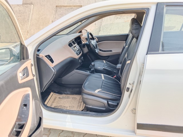 Second-hand 2018 Hyundai i20 1.2 Magna Executive for sale in Faridabad-16