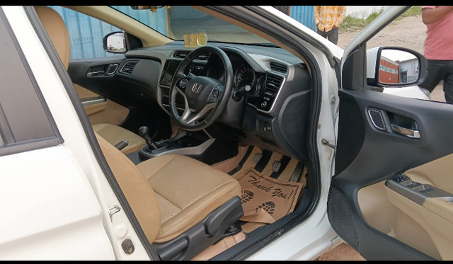 Second-hand 2022 Tata Punch Accomplished AMT BSVI for sale in Samastipur-2