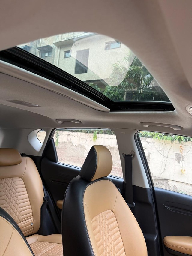 Second-hand 2024 Kia Sonet HTX Turbo DCT for sale in New Delhi-9