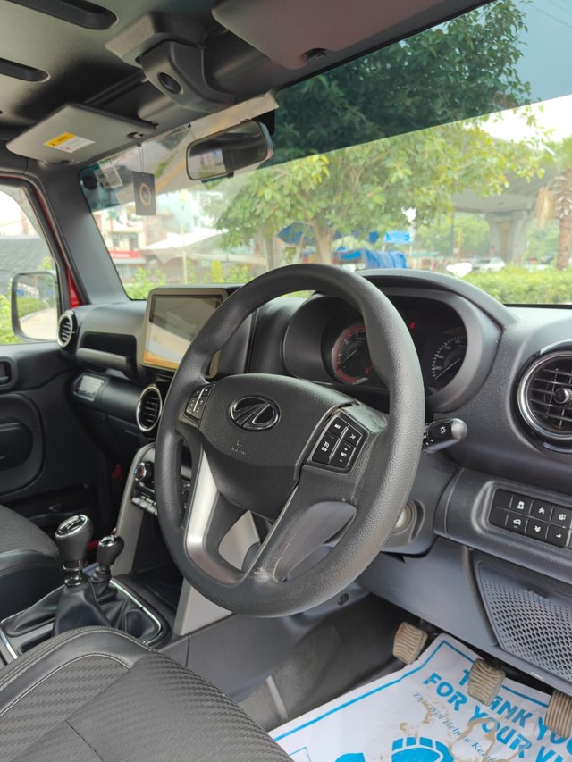 Second-hand 2021 Mahindra Thar LX 4WD Convert Top Diesel BSVI for sale in New Delhi-4