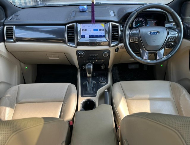 Second-hand 2020 Ford Endeavour Titanium Plus 4X4 for sale in Bangalore-6