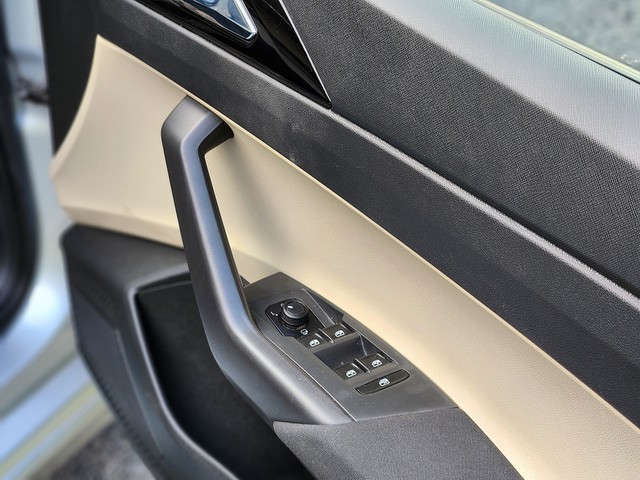 Second-hand 2023 Skoda Slavia 1.0 TSI Ambition BSVI for sale in New Delhi-10