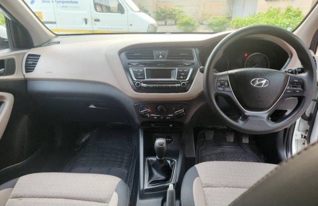 Hyundai i20 1.2 Spotz Second-hand 2018 Hyundai i20 1.2 Spotz for sale in Mumbai-6