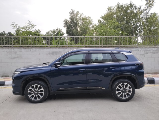 Second-hand 2024 Maruti Grand Vitara Alpha Plus Hybrid CVT for sale in New Delhi-3