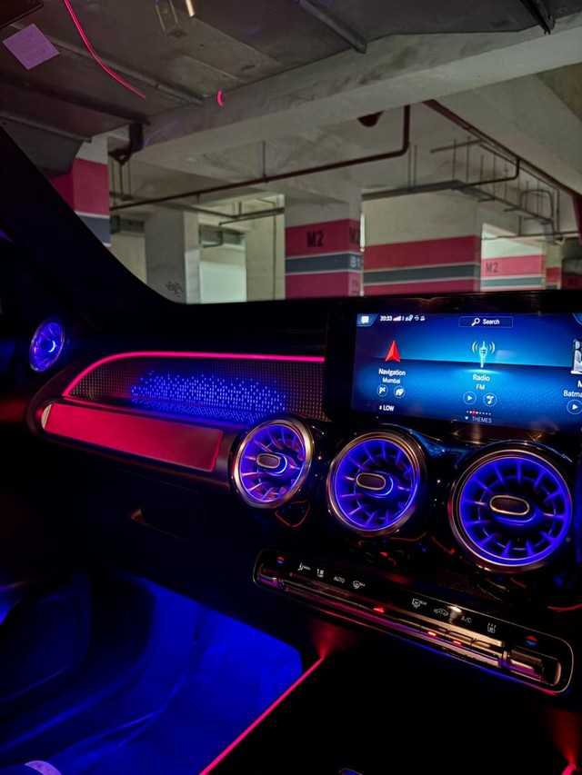 Second-hand 2023 Mercedes-Benz EQB 300 4Matic for sale in Mumbai-9