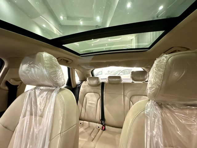 Second-hand 2016 Audi Q3 35 TDI Quattro Premium Plus for sale in New Delhi-4