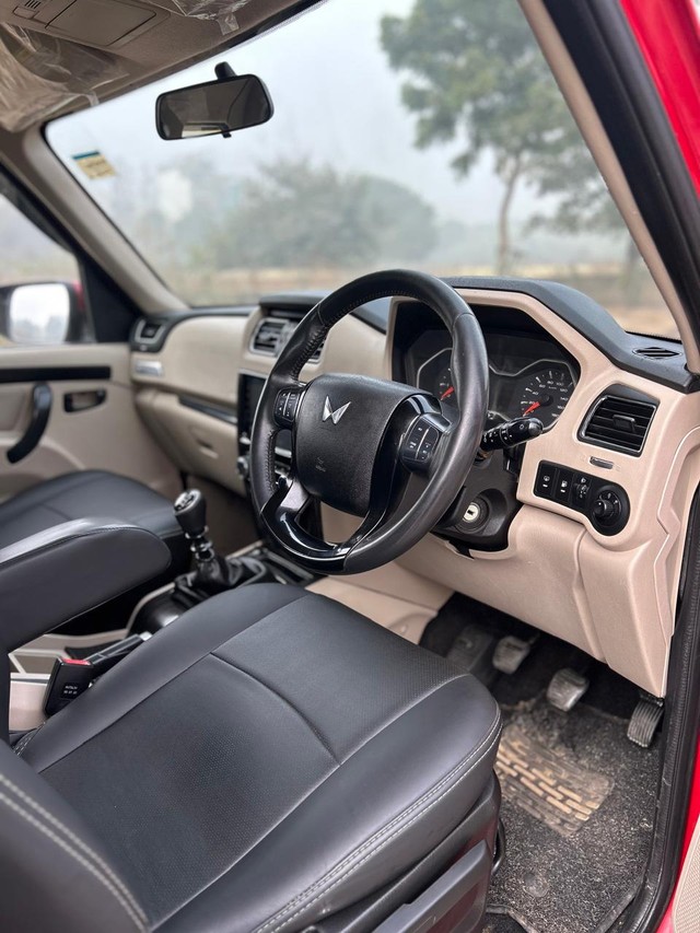 Second-hand 2022 Mahindra Scorpio S 11 BSVI for sale in New Delhi-6