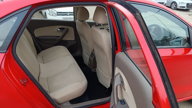 Second-hand 2015 Skoda Rapid 1.5 TDI Ambition for sale in Jaipur-11