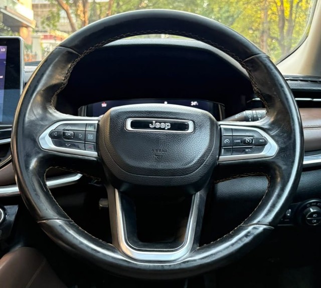 Second-hand 2022 Jeep Meridian Limited Opt AT BSVI for sale in New Delhi-17