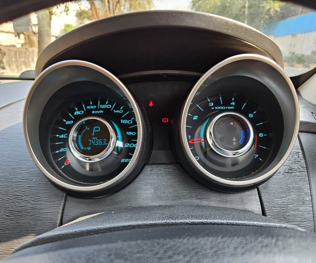 Second-hand 2019 Mahindra XUV500 W7 BSIV for sale in Pune-16