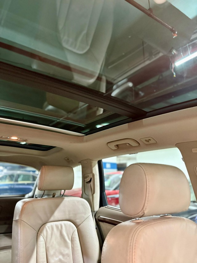 Second-hand 2013 Audi Q7 3.0 TDI quattro for sale in Mumbai-8