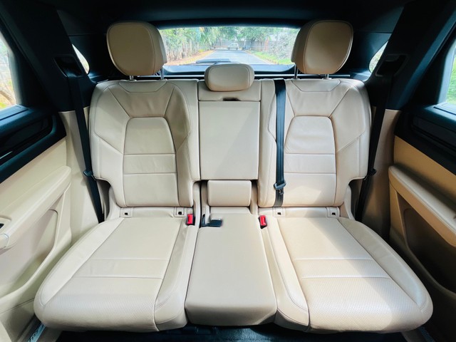 Second-hand 2020 Porsche Cayenne S for sale in Bangalore-9