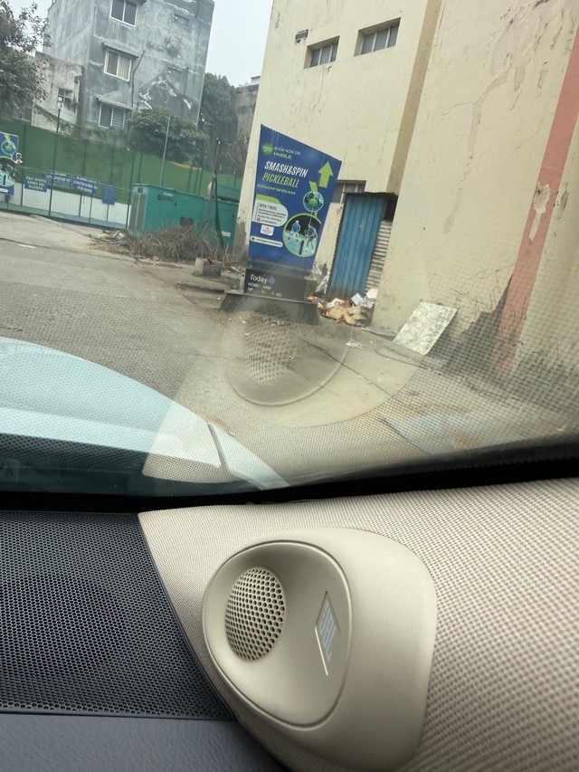 Toyota Camry 2.5 Hybrid Second-hand 2023 Toyota Camry 2.5 Hybrid for sale in New Delhi-14