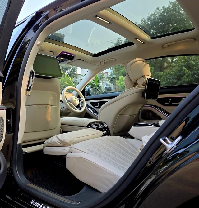 Second-hand 2022 Mercedes-Benz S-Class S450 4Matic BSVI for sale in New Delhi-15