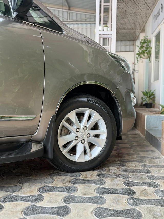 Second-hand 2020 Toyota Innova Crysta 2.4 VX MT for sale in Hyderabad-4