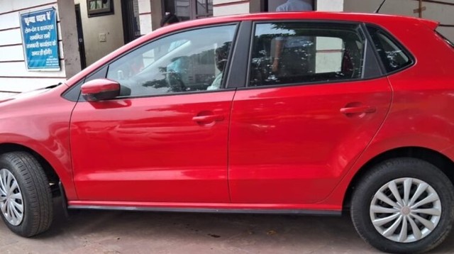 Second-hand 2019 Volkswagen Polo 1.0 MPI Trendline for sale in Lucknow-2