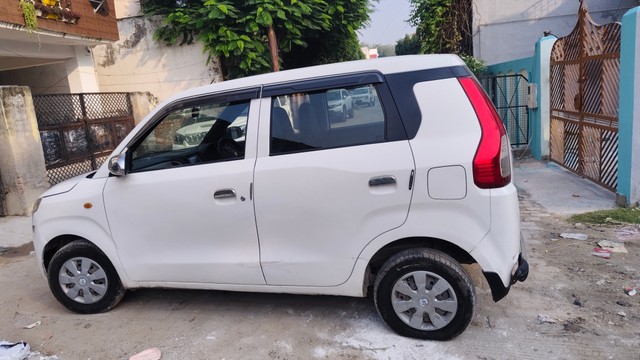 Second-hand 2019 Maruti Wagon R LXI CNG for sale in Gwalior-3