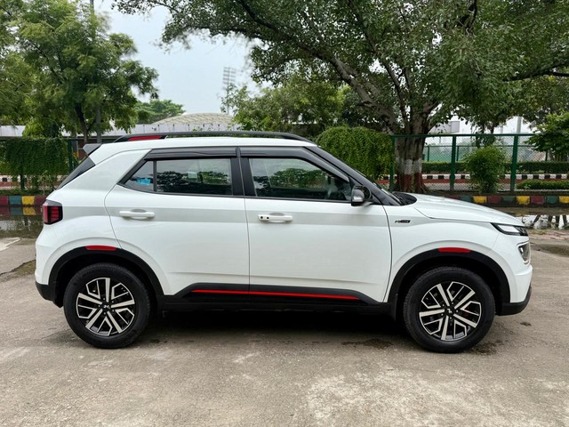 Second-hand 2023 Hyundai Venue N Line N8 turbo DCT for sale in New Delhi