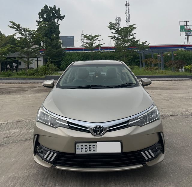 Toyota Corolla Altis D-4D जी Second-hand 2017 Toyota Corolla Altis D-4D जी for sale in Chandigarh
