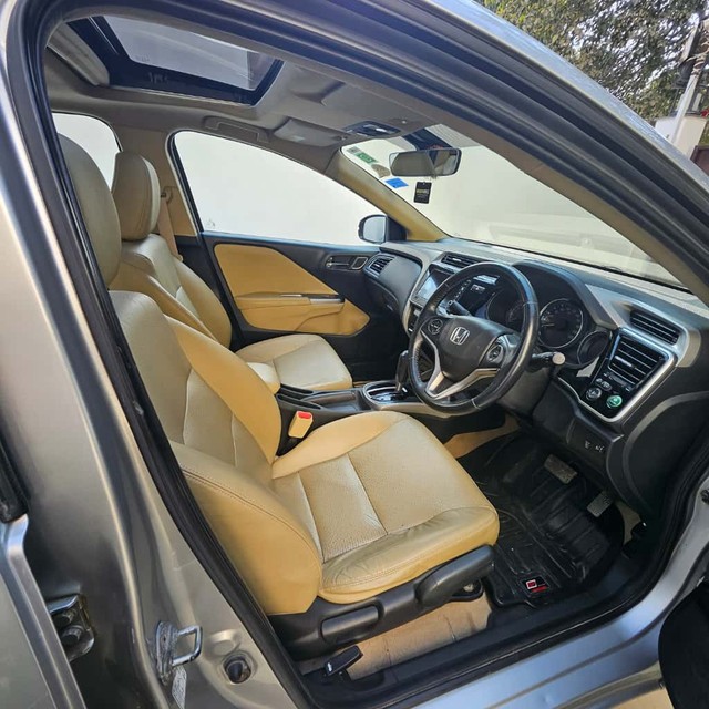 Honda City i-VTEC CVT ZX Second-hand 2017 Honda City i-VTEC CVT ZX for sale in Gurgaon-10