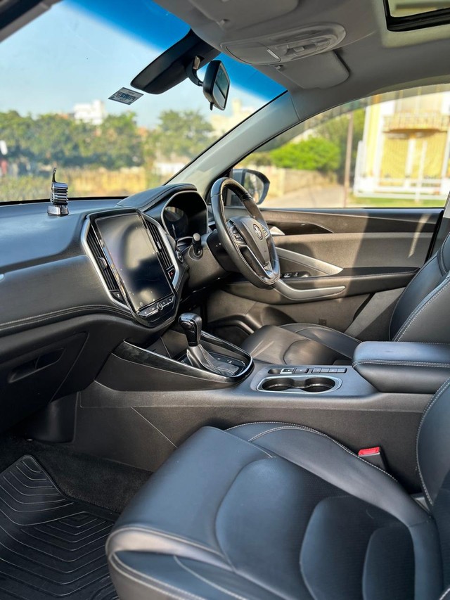 Second-hand 2020 MG Hector Sharp DCT for sale in New Delhi-10