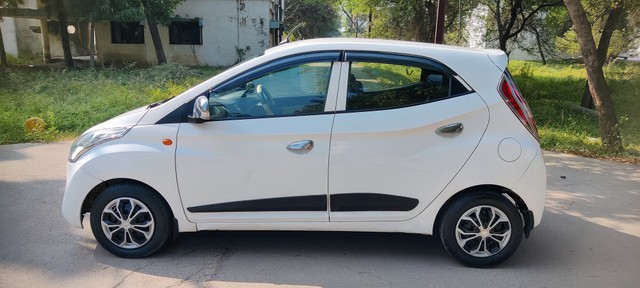 Second-hand 2017 Hyundai EON Era Plus for sale in Dewas-1