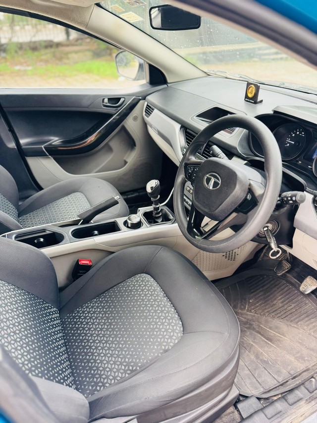 Second-hand 2019 Tata Nexon 1.5 Revotorq XM for sale in New Delhi-5