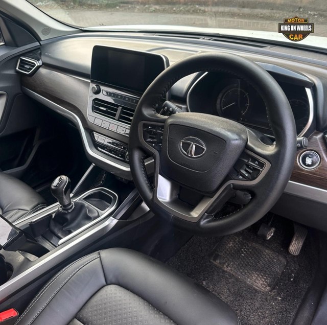 Second-hand 2020 Tata Harrier Camo XT Plus for sale in New Delhi-4