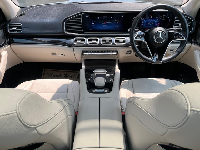 Mercedes-Benz GLS 450d 4matic Second-hand 2024 Mercedes-Benz GLS 450d 4matic for sale in Bangalore-9