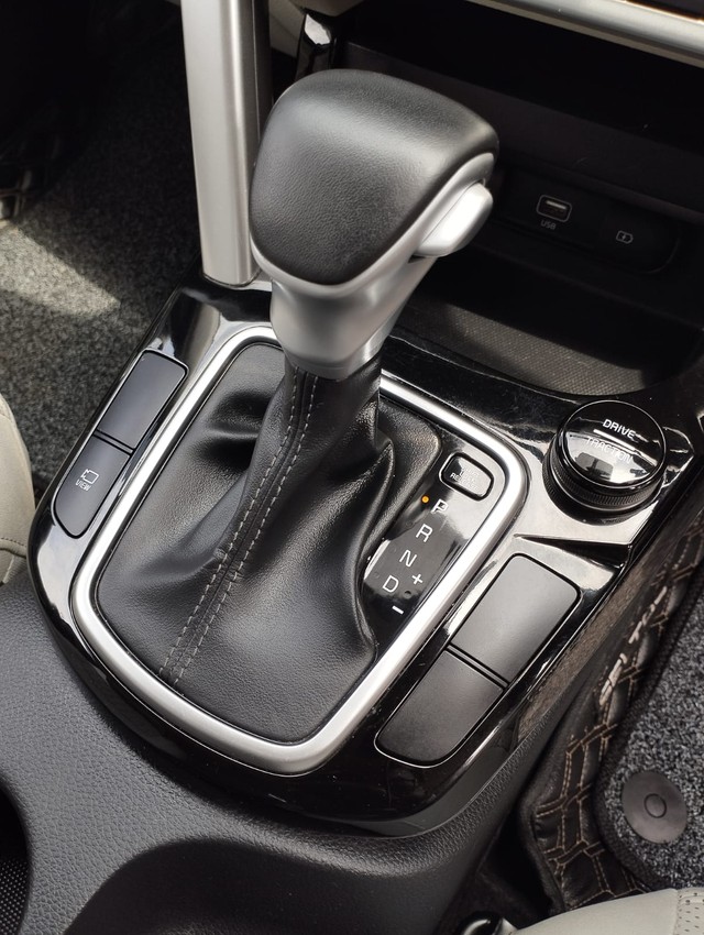 Second-hand 2023 Kia Seltos HTX IVT for sale in New Delhi-19