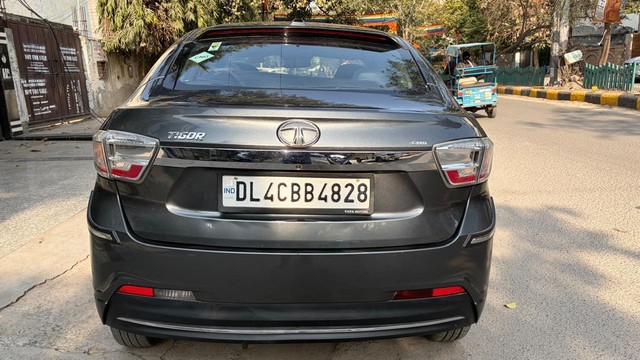 Tata Tigor XZ Plus DT CNG BSVI Second-hand 2022 Tata Tigor XZ Plus DT CNG BSVI for sale in New Delhi-17